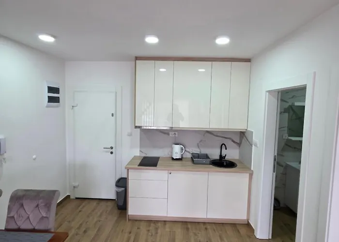 Kostic 1 Апартаменты *